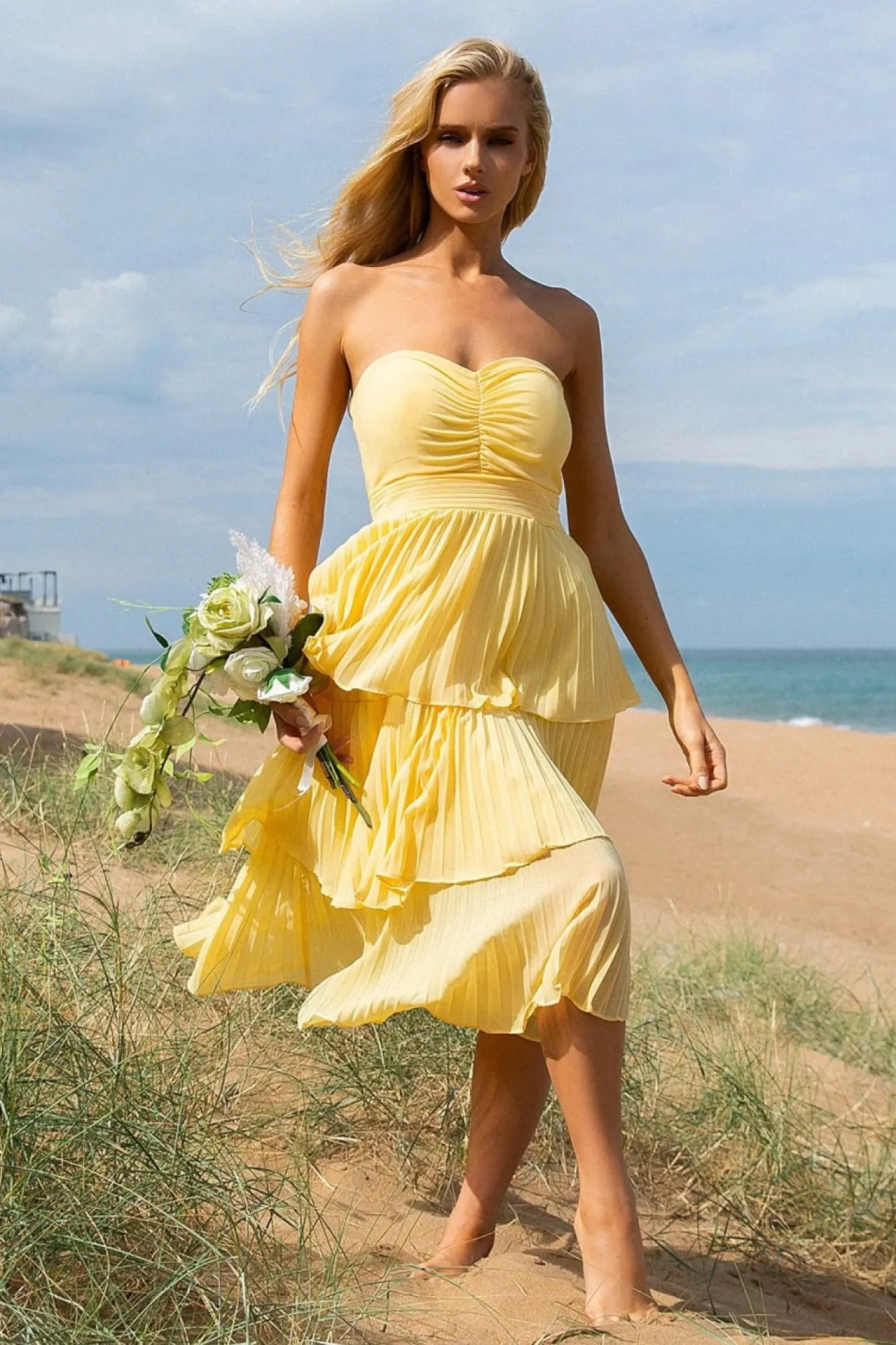 Midi Dresses^* Pleated Bandeau Bodice Chiffon Tiered Midi Yellow