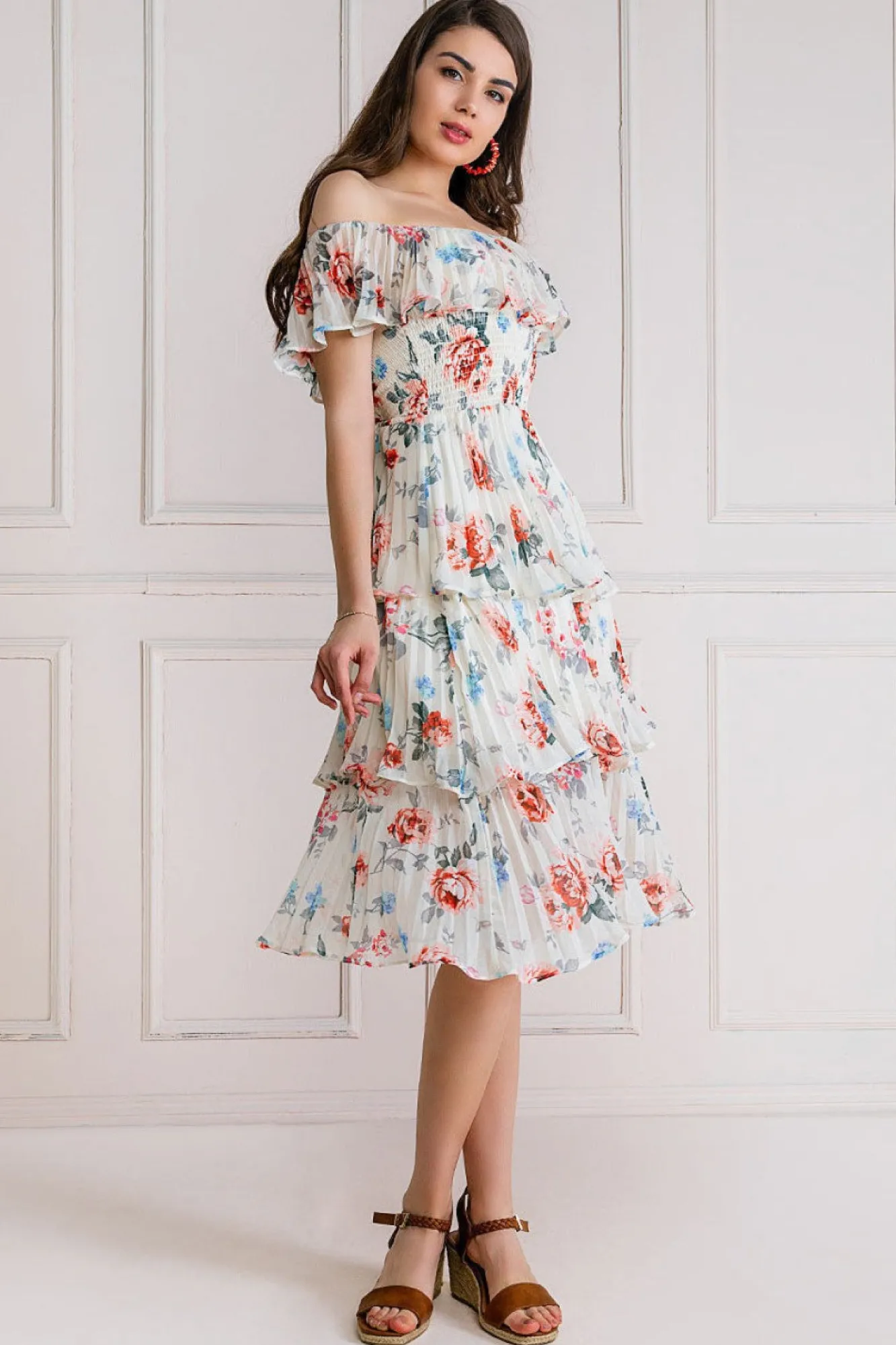 Midi Dresses^* Pleated Bodice Chiffon Tiered Midi Dress Cream