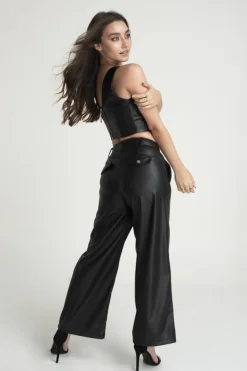 Crop Tops^Double Second Vegan Leather Crop Top Black