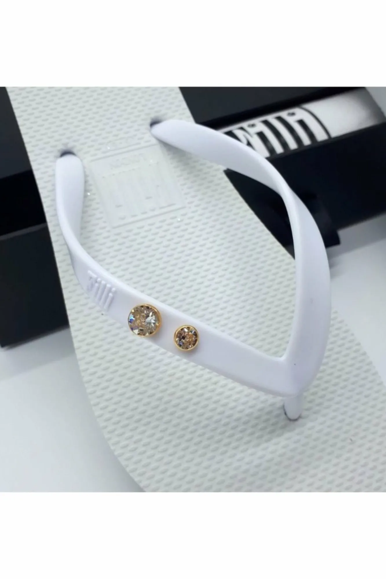 Sandals^Filli London Crystal Diamond Luxury Flip Flops White