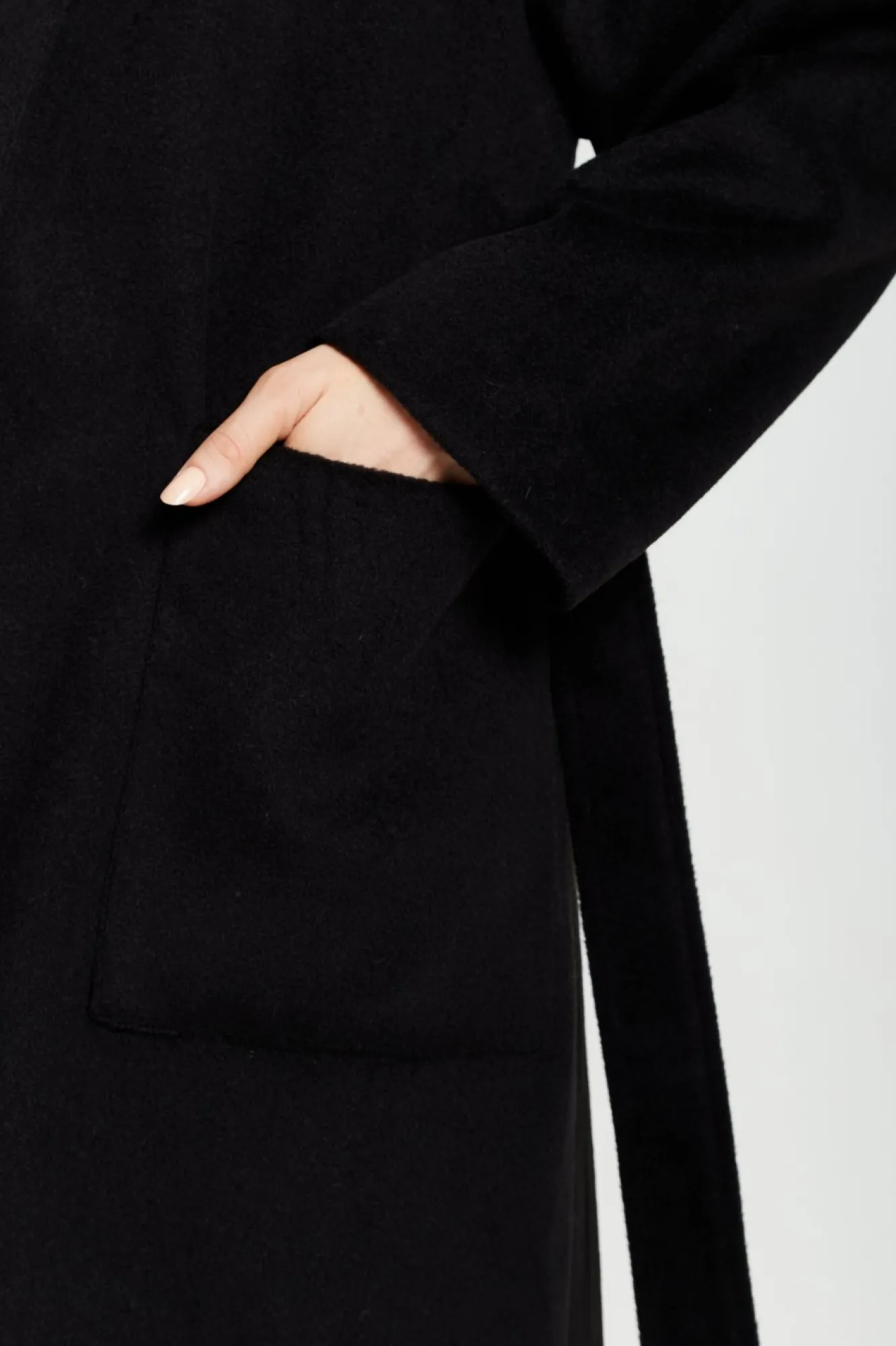 Outerwear^Liquorish Belted Longline Coat In Black