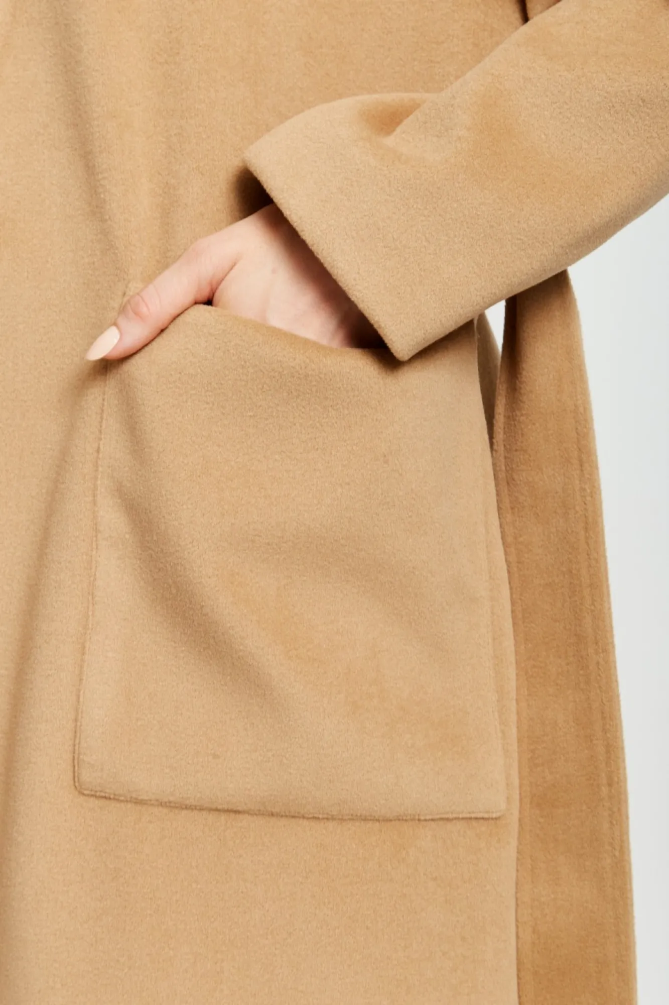 Outerwear^Liquorish Belted Longline Coat In Camel