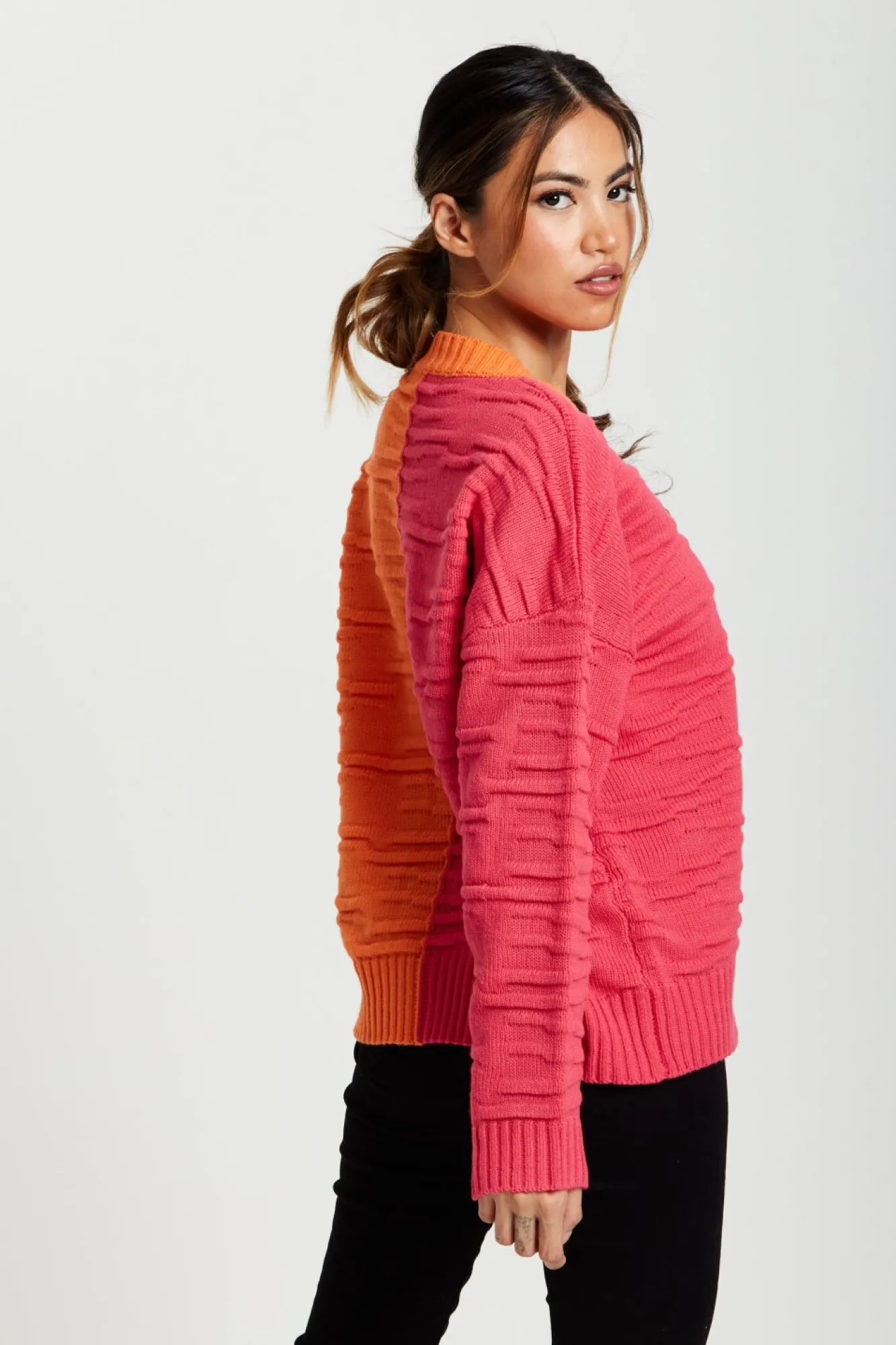 Jumpers^Liquorish Colour Block Jumper In Orange And Pink Orangepink