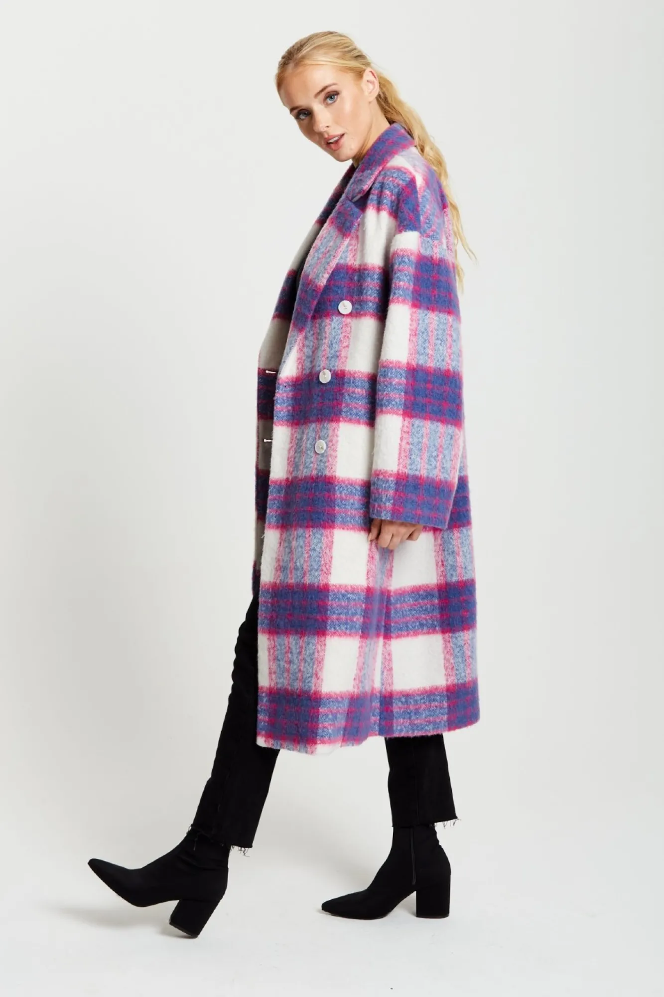 Outerwear^Liquorish Longline Coat In Pink And Navy Checks Pinknavy