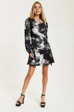 Mini Dresses^Liquorish Mono Abstract Print Mini Wrap Dress Multicolour