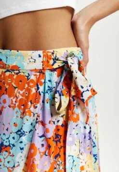 Skirts^Liquorish Multicolour Floral Print Midi Wrap Skirt Multicolor