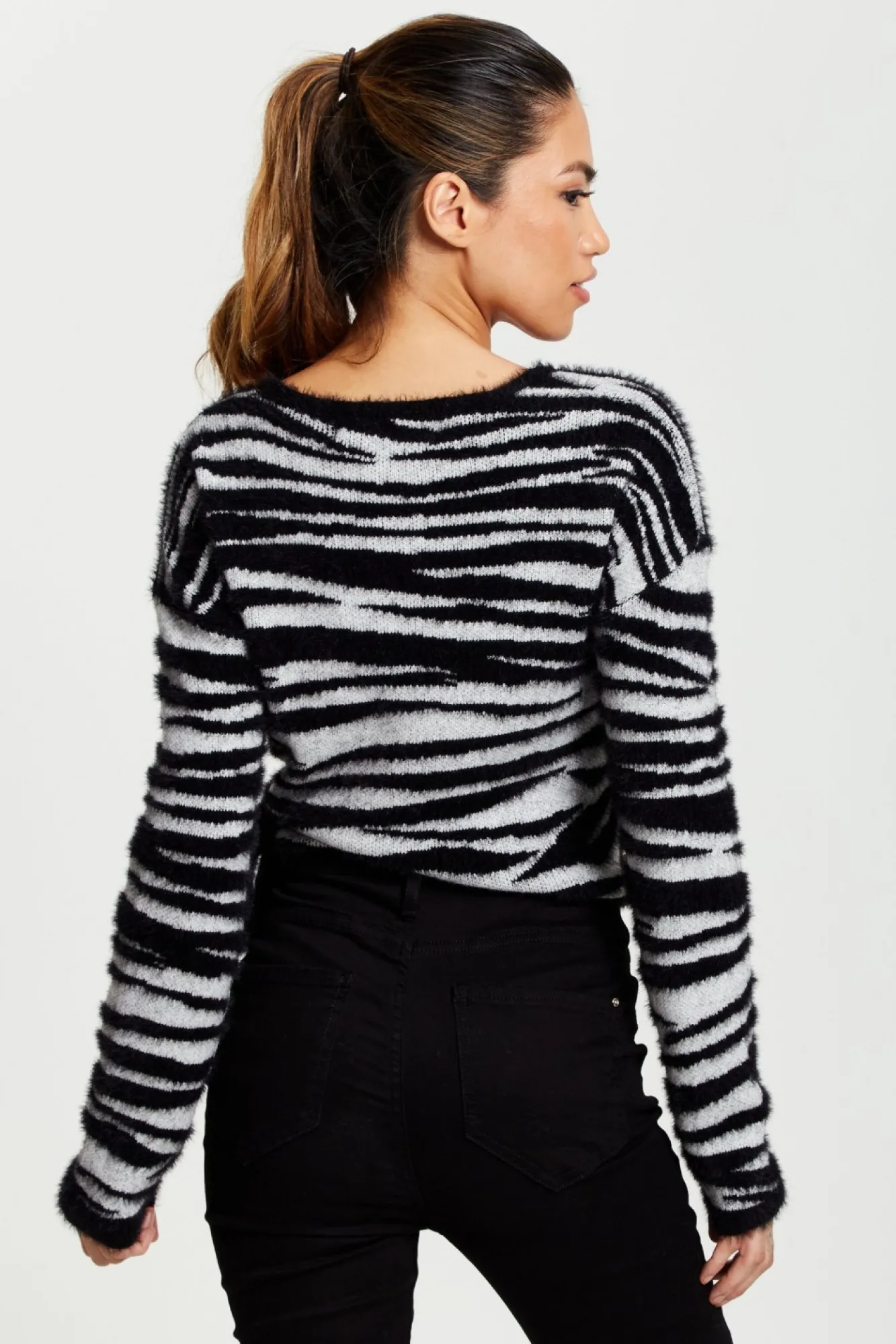 Cardigans^Liquorish Zebra Pattern Wrap Cardigan In Black And White Blackwhite