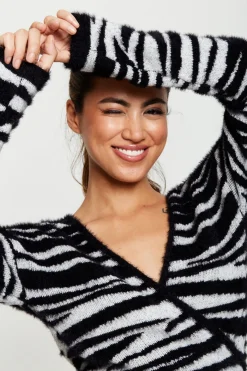 Cardigans^Liquorish Zebra Pattern Wrap Cardigan In Black And White Blackwhite