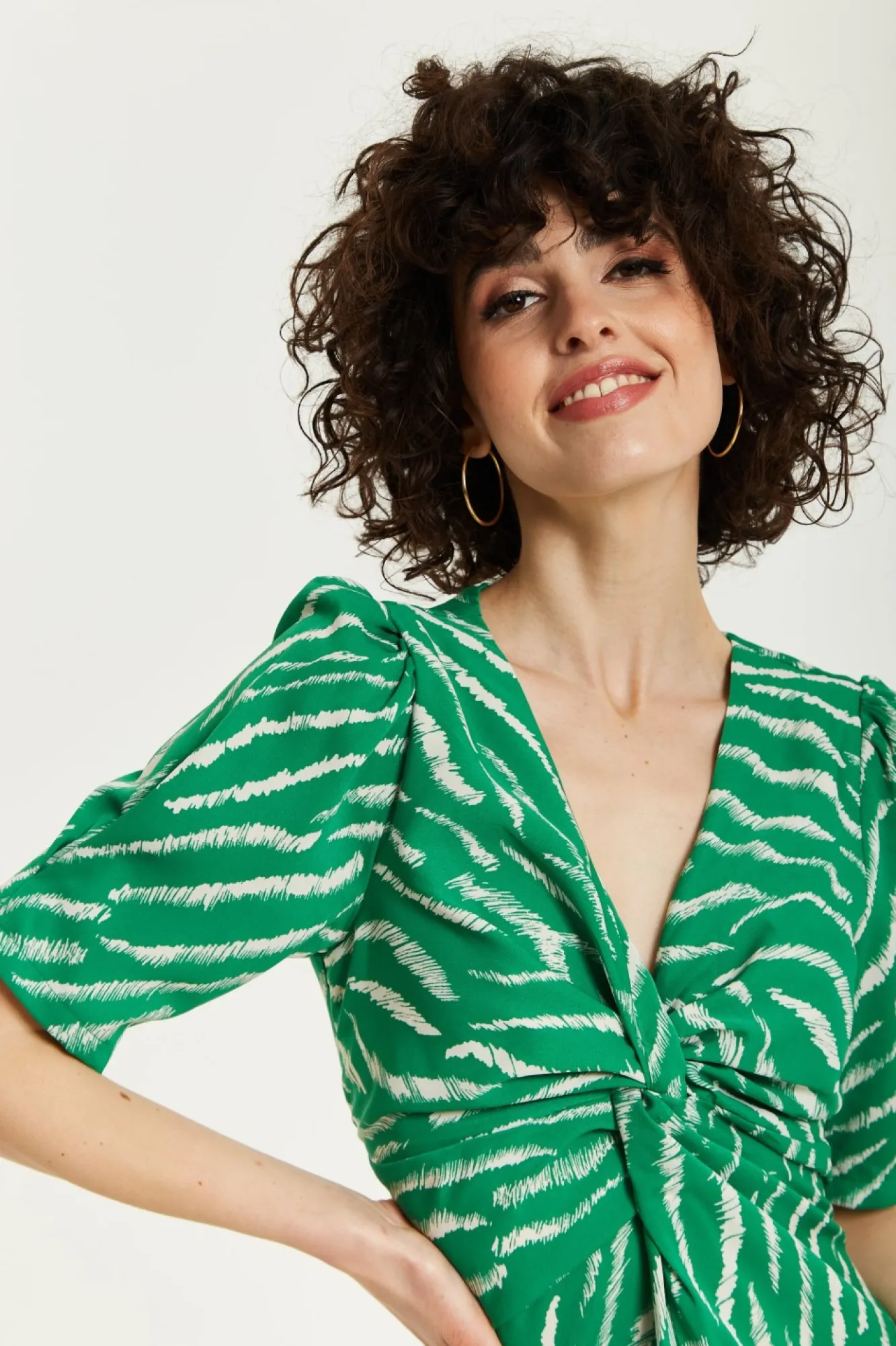 Midi Dresses^Liquorish Zebra Print Knot Front Midi Dress Green